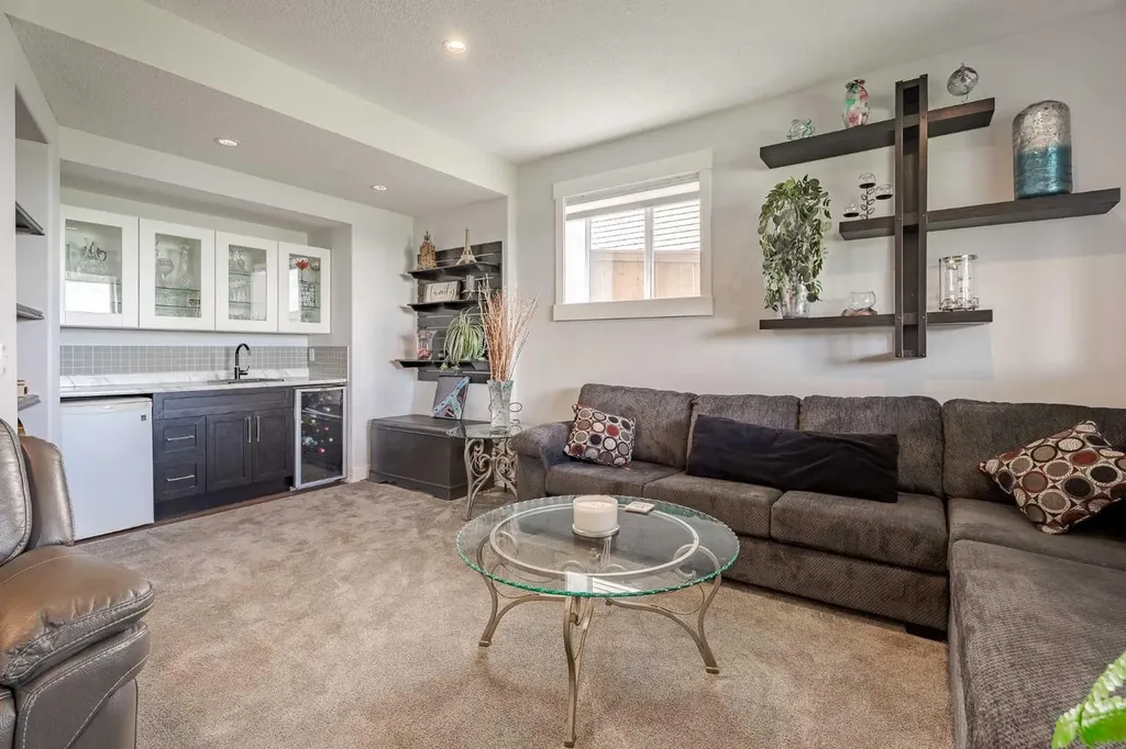 1483 Aldrich Place Carstairs AB T0M0N0