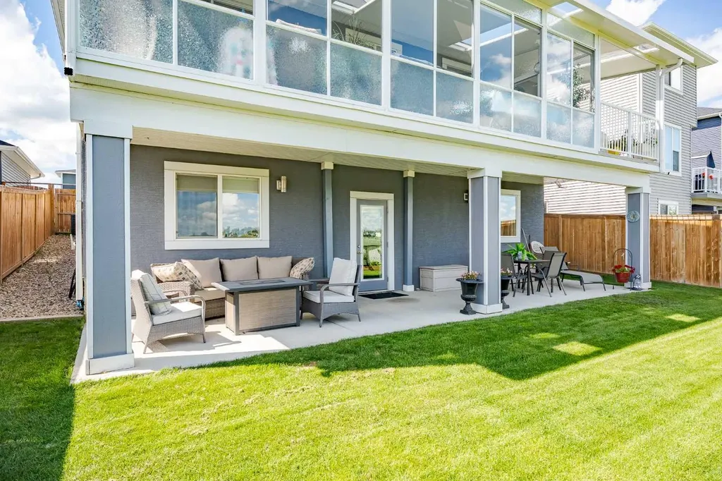 1483 Aldrich Place Carstairs AB T0M0N0