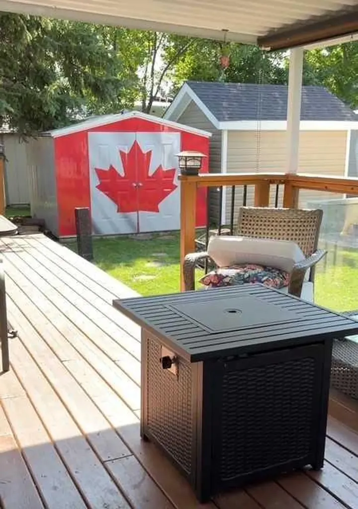 561 Carefree Resort Rural Red Deer County AB T4G0K6