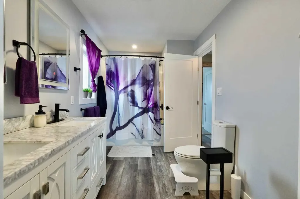 9908 101 Street Nampa AB T0H 2R0
