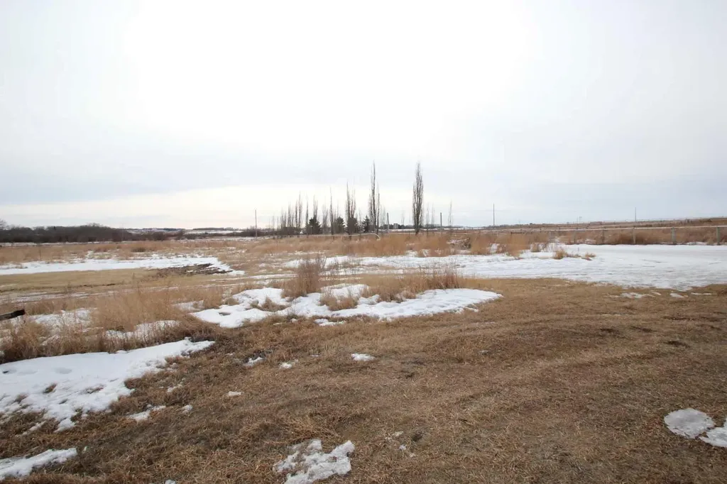 27380 Township Road 373 Rural Red Deer County AB T4E1P2