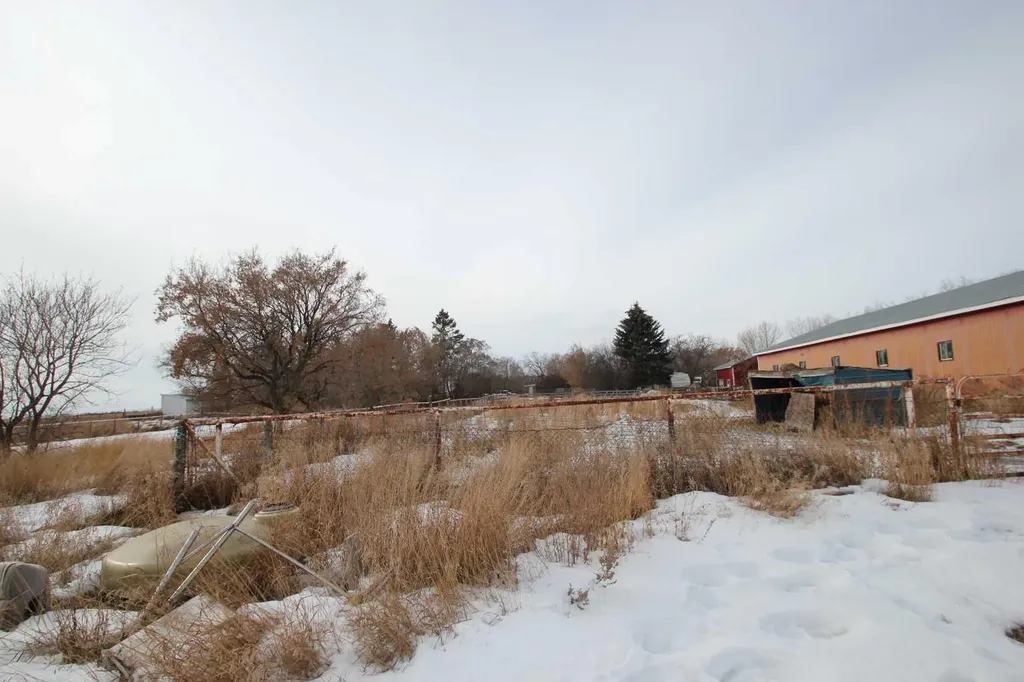 27380 Township Road 373 Rural Red Deer County AB T4E1P2