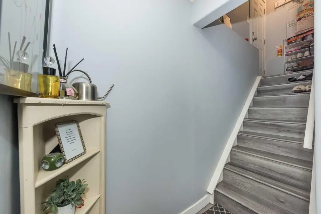3810 Catalina Boulevard NE Calgary AB T1Y6Y3
