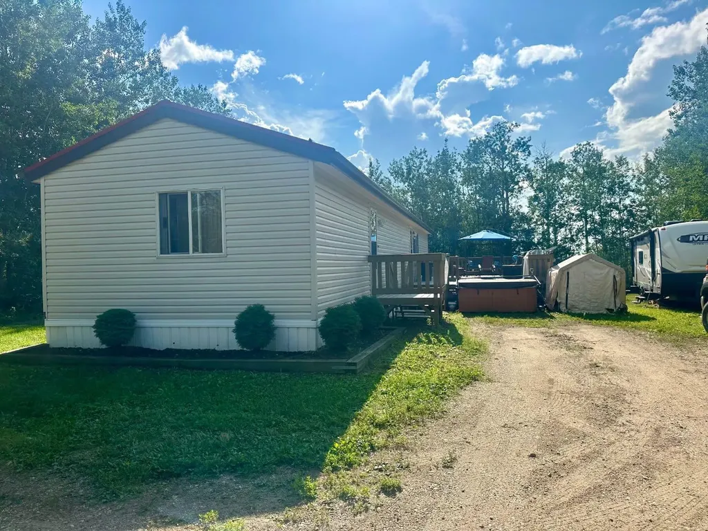 267 13221 Twp 680 Road Rural Lac La Biche County AB T0A 2C1
