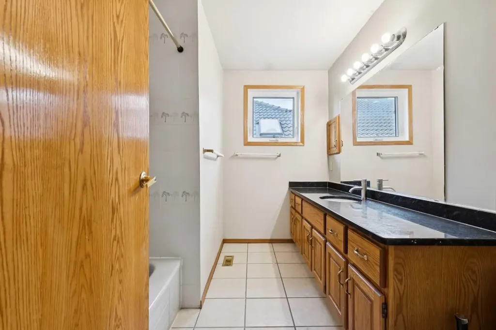 2203 Sirocco Drive SW Calgary AB T3H 2T9