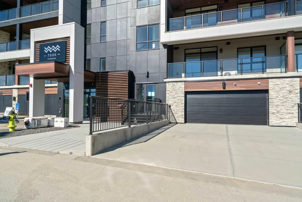 1802 Mahogany Boulevard SE Calgary AB T3M 2K6