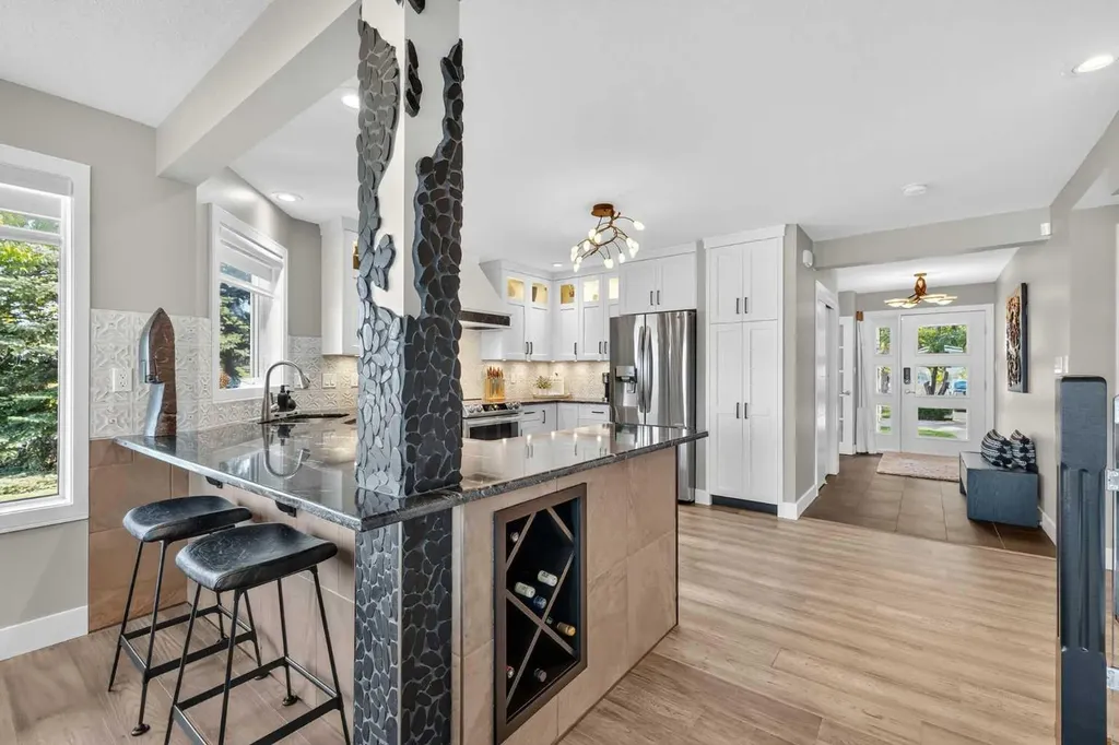 398 Marina Bay Place Sylvan Lake AB T4S1E9