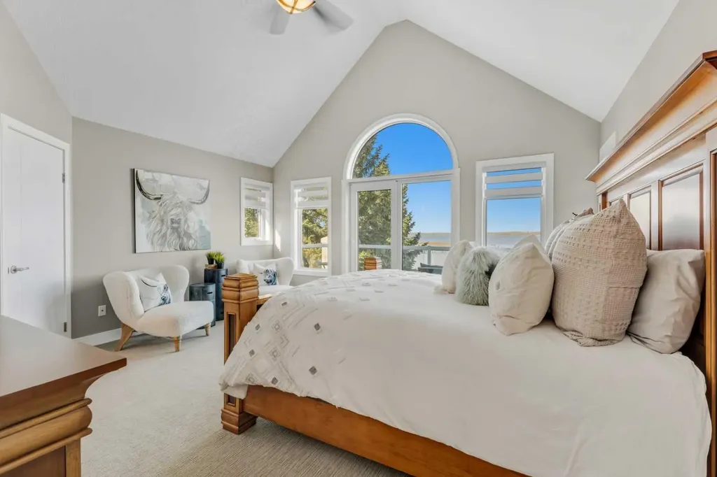 398 Marina Bay Place Sylvan Lake AB T4S1E9