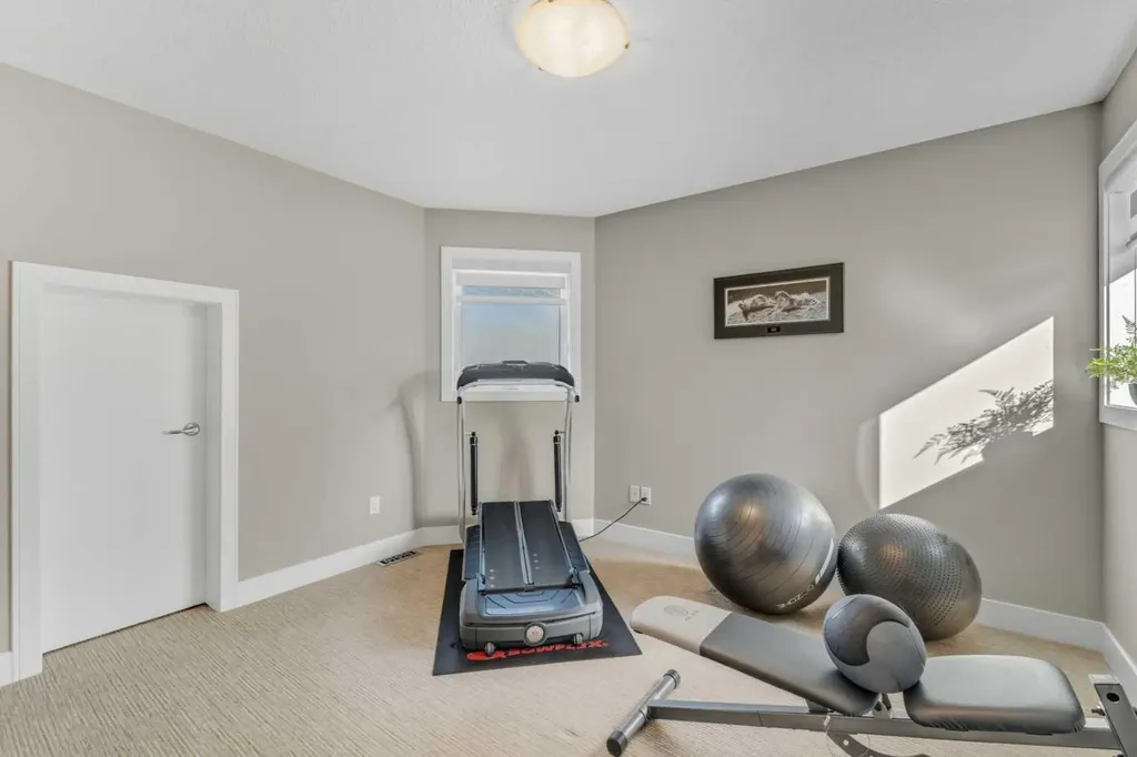 398 Marina Bay Place Sylvan Lake AB T4S1E9