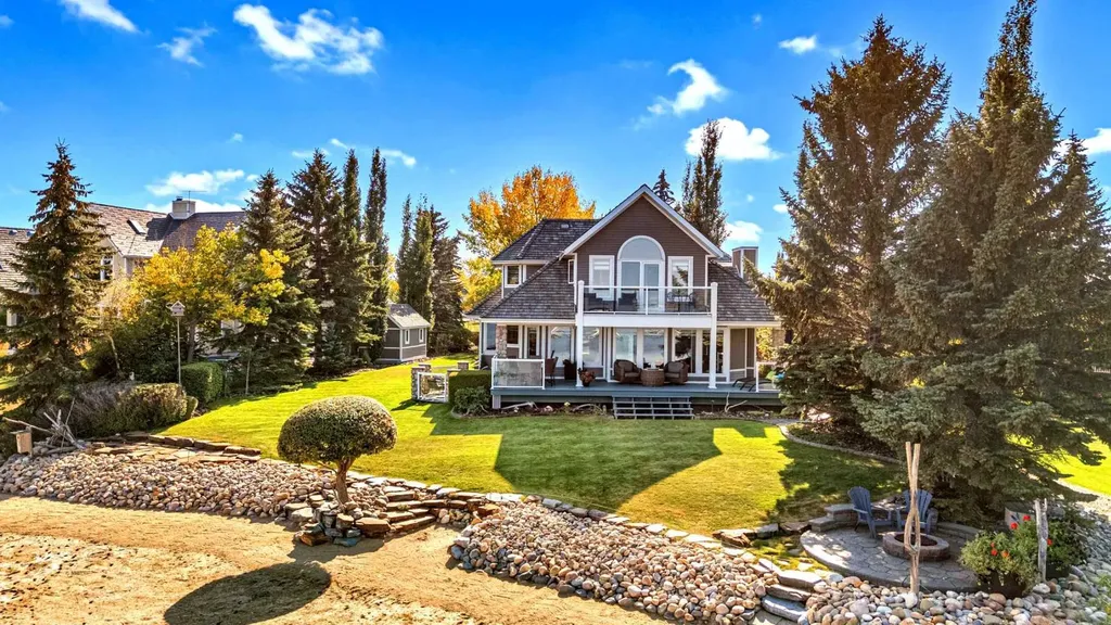 398 Marina Bay Place Sylvan Lake AB T4S1E9