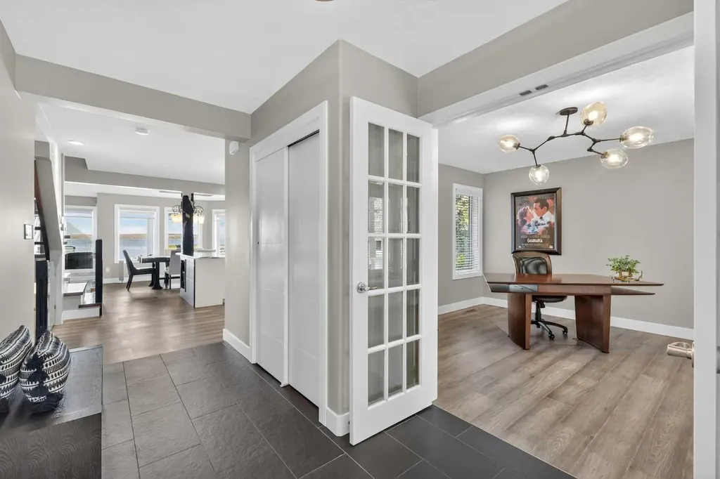 398 Marina Bay Place Sylvan Lake AB T4S1E9