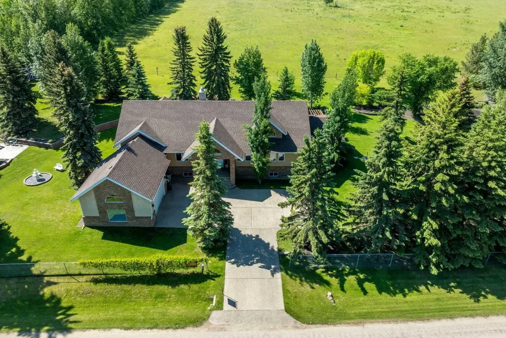 248 Lakeshore Drive Grandview AB T0C 2V0