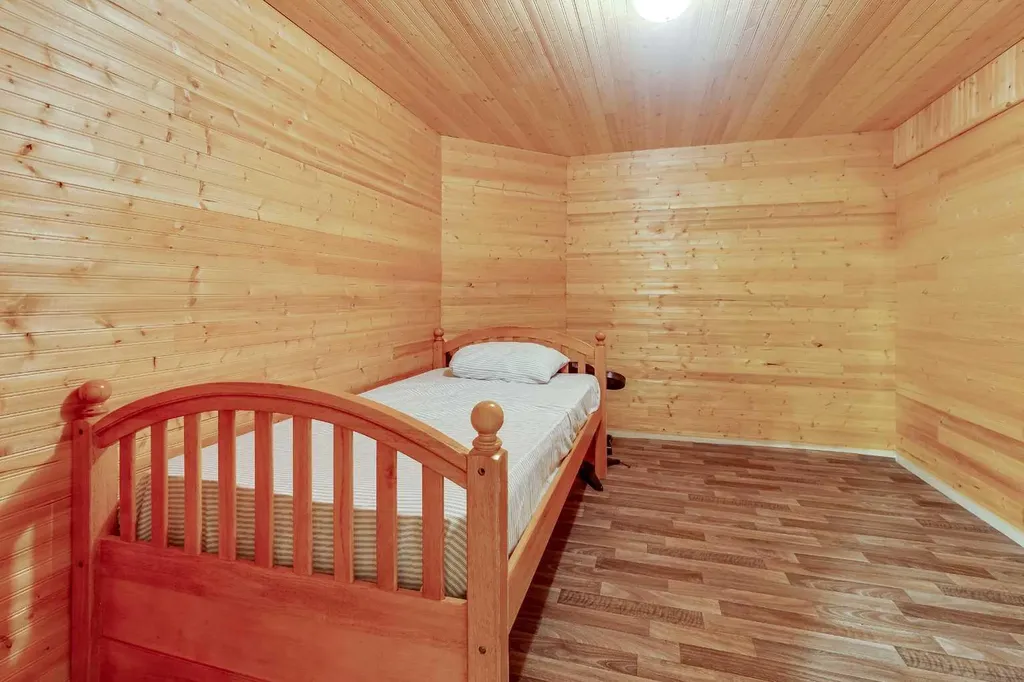 384 Marina Bay Place Sylvan Lake AB T4S 1E9