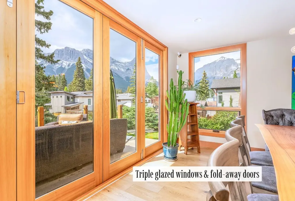 517 4th Street Canmore AB T1W 2E7