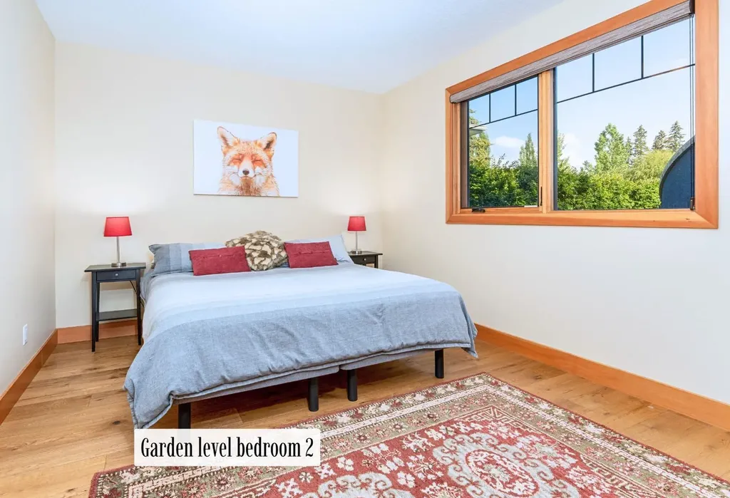517 4th Street Canmore AB T1W 2E7