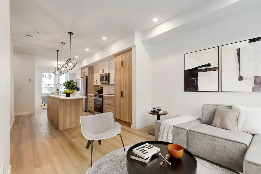 1651 8 Avenue NW Calgary AB T2N1C4
