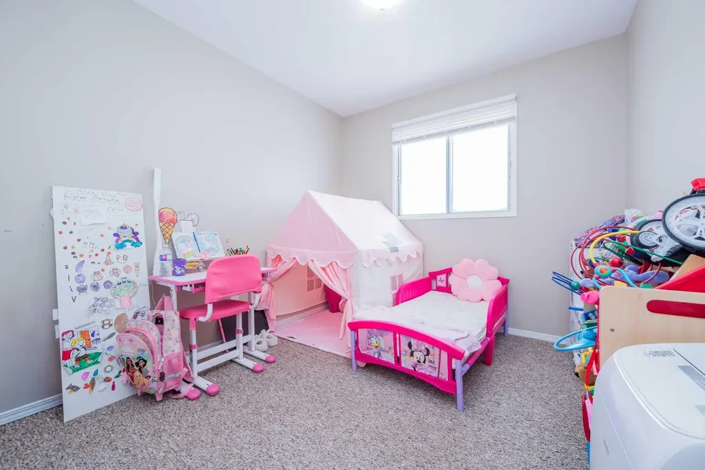 9340 67 Avenue Grande Prairie AB T8W 1C2