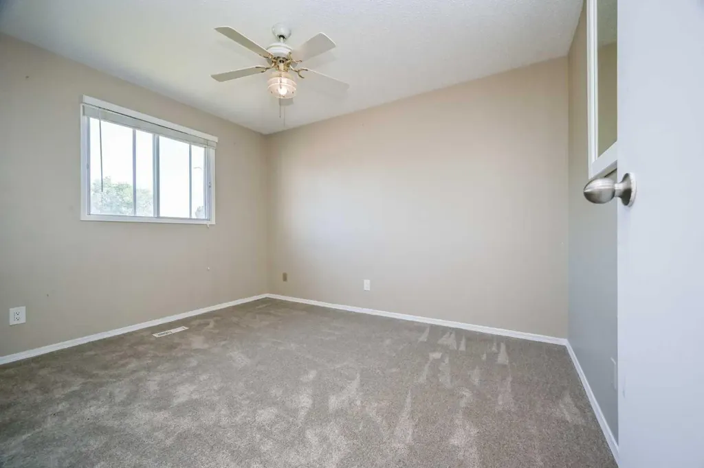 9340 67 Avenue Grande Prairie AB T8W 1C2