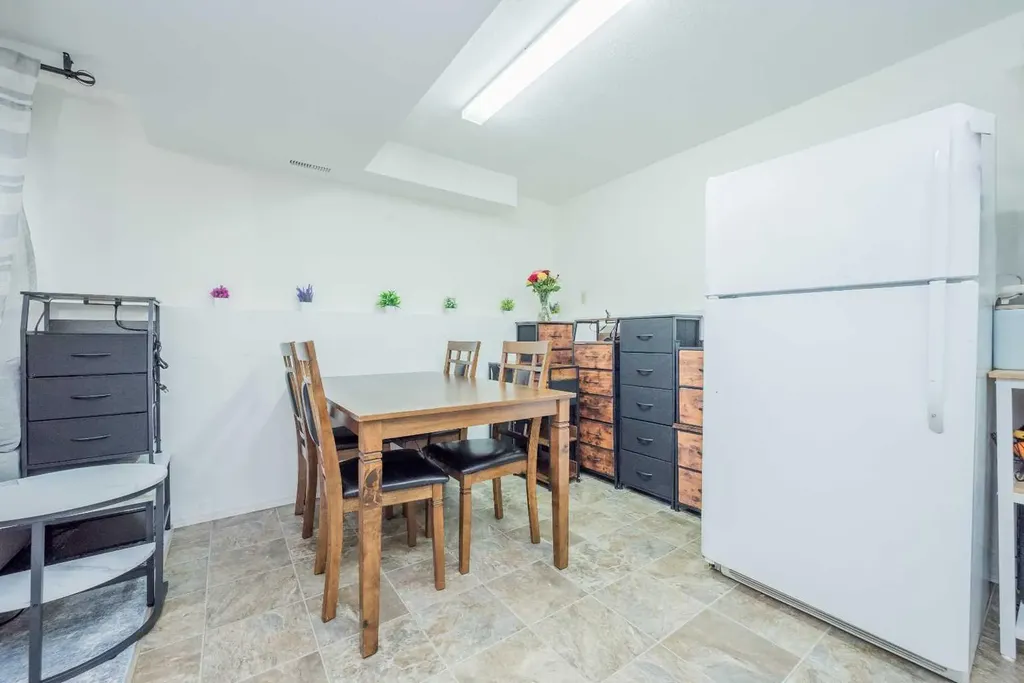 9340 67 Avenue Grande Prairie AB T8W 1C2