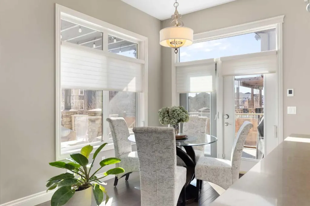 800 E Lakeview Road Chestermere AB T1X 1R2