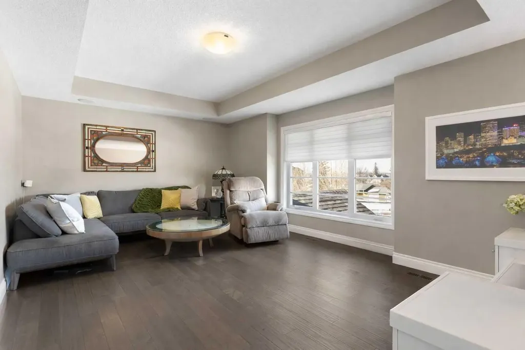 800 E Lakeview Road Chestermere AB T1X 1R2