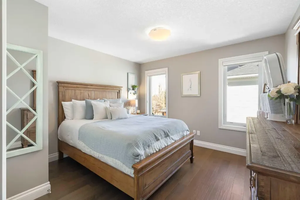 800 E Lakeview Road Chestermere AB T1X 1R2