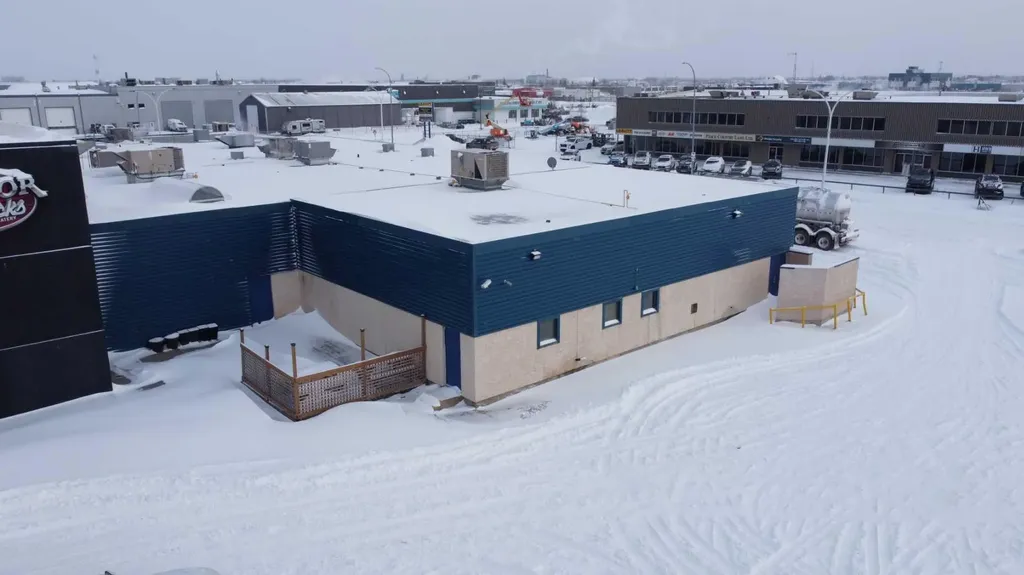 11201 100 Avenue Grande Prairie AB T8V 5M6