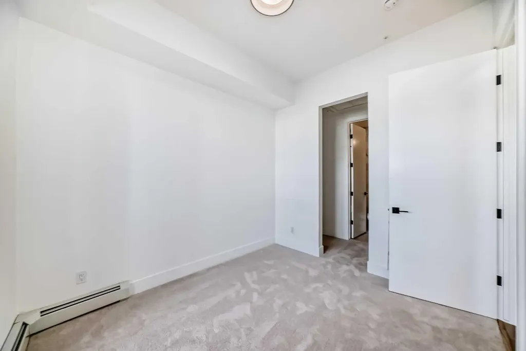 4270 Norford Avenue NW Calgary AB T3B 6L8