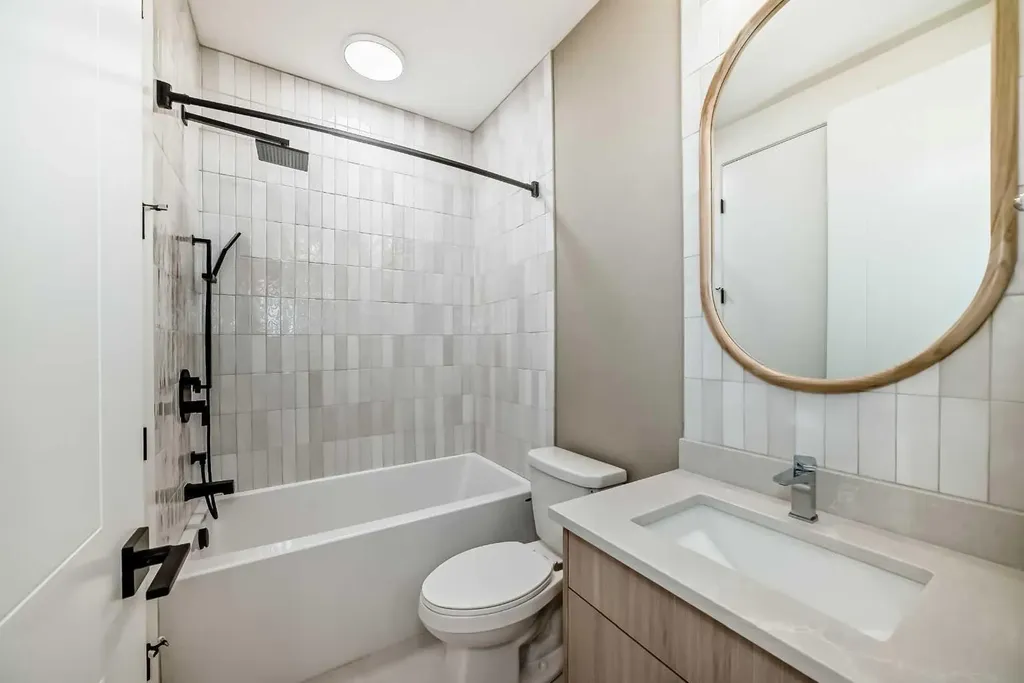 4270 Norford Avenue NW Calgary AB T3B 6L8