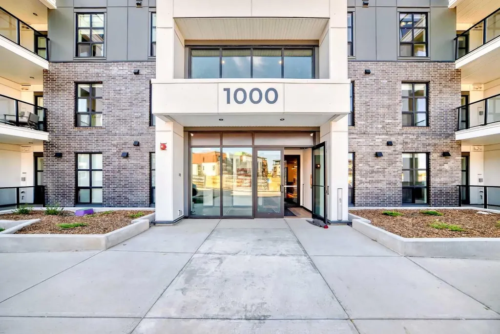 4270 Norford Avenue NW Calgary AB T3B 6L8
