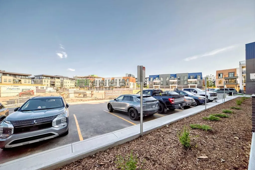 4270 Norford Avenue NW Calgary AB T3B 6L8