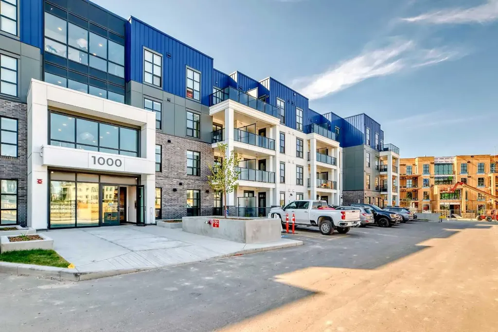 4270 Norford Avenue NW Calgary AB T3B 6L8