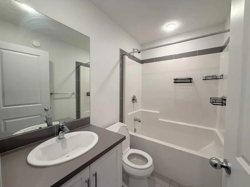 189 Carringvue Way NW Calgary AB T3P 1K6