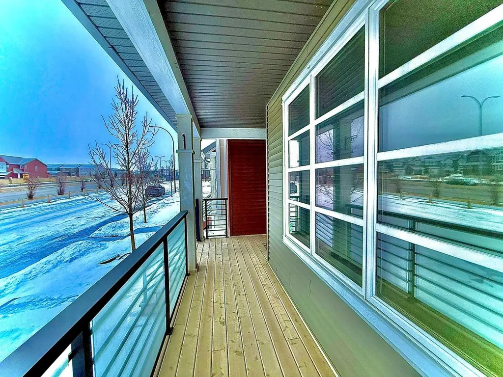189 Carringvue Way NW Calgary AB T3P 1K6