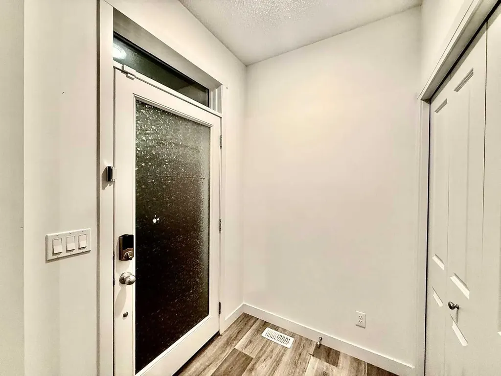 189 Carringvue Way NW Calgary AB T3P 1K6