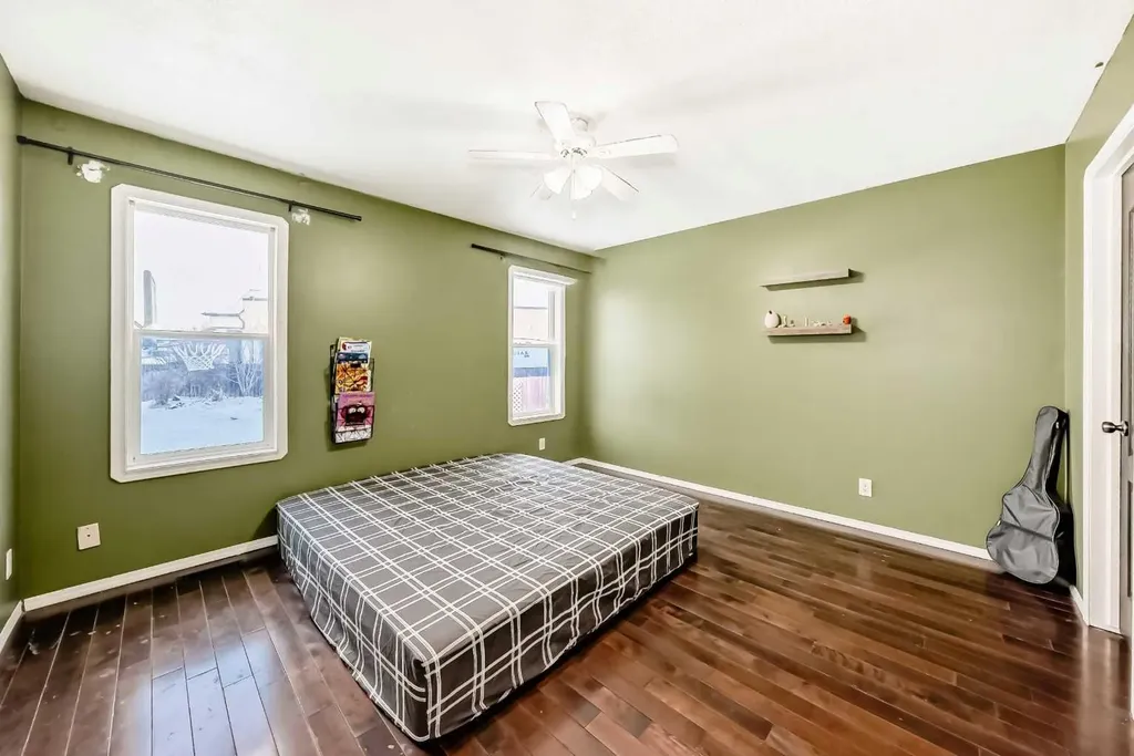 29 Duval Crescent Red Deer AB T4R 2Y6