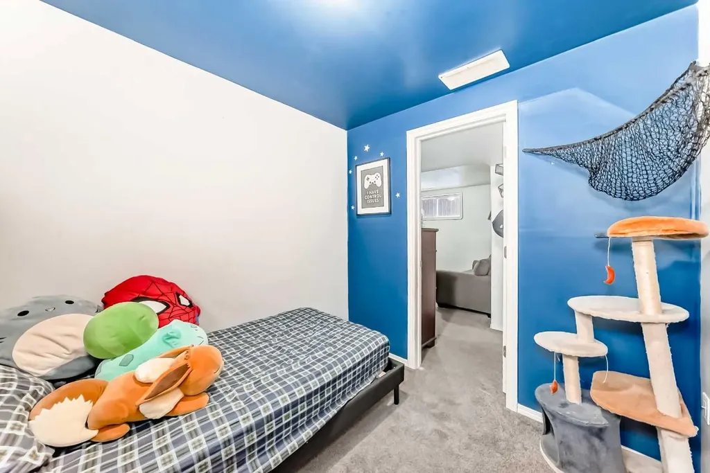 29 Duval Crescent Red Deer AB T4R 2Y6