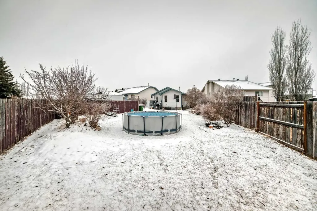 29 Duval Crescent Red Deer AB T4R 2Y6