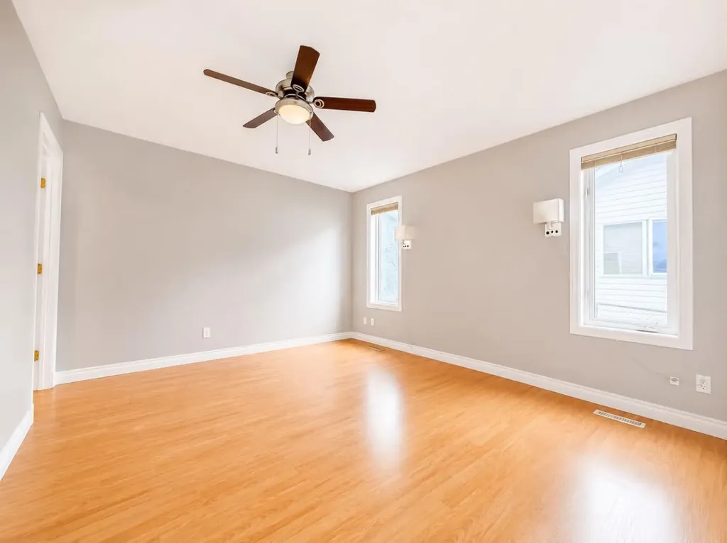10913 Grande Avenue Grande Cache AB t0e0y0