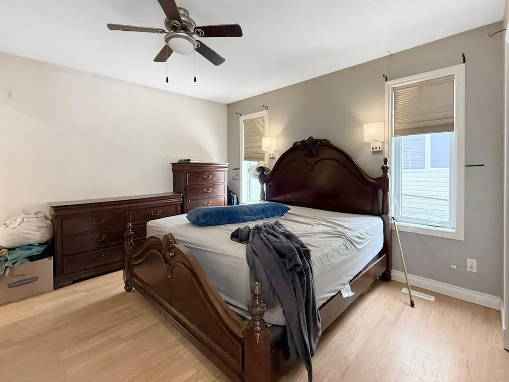 10913 Grande Avenue Grande Cache AB t0e0y0