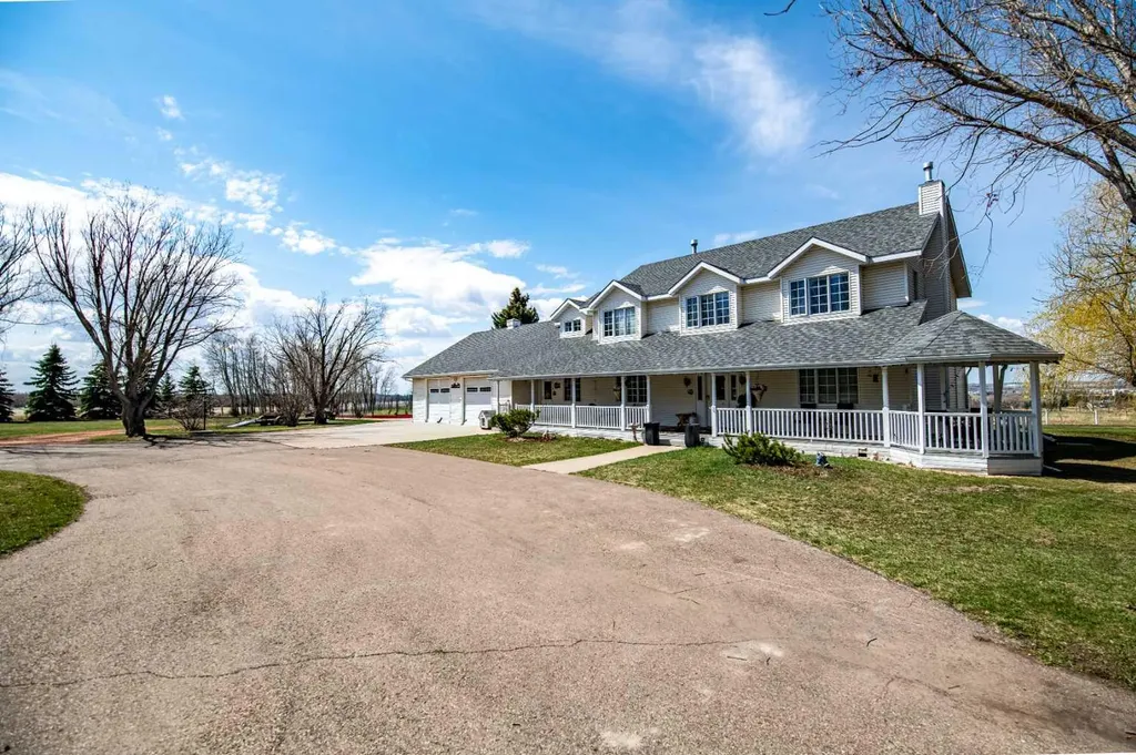 3000 35 Street Ponoka AB T4J 1A7