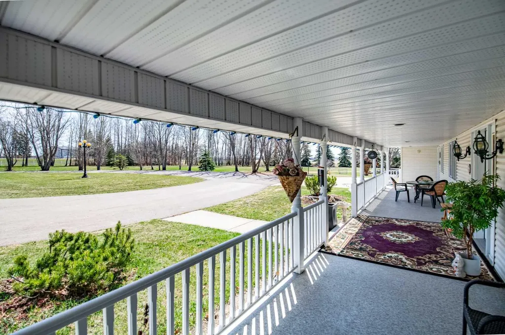 3000 35 Street Ponoka AB T4J 1A7