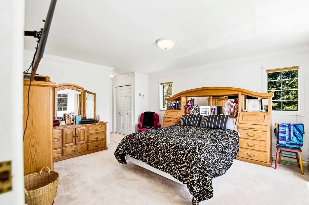 3000 35 Street Ponoka AB T4J 1A7