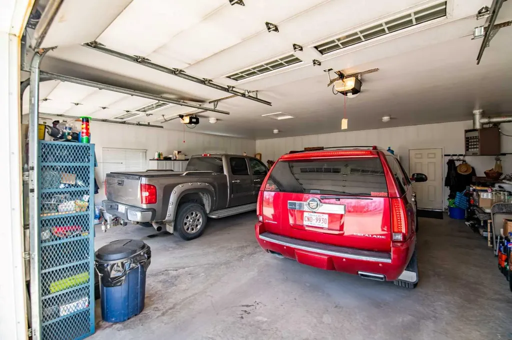 3000 35 Street Ponoka AB T4J 1A7