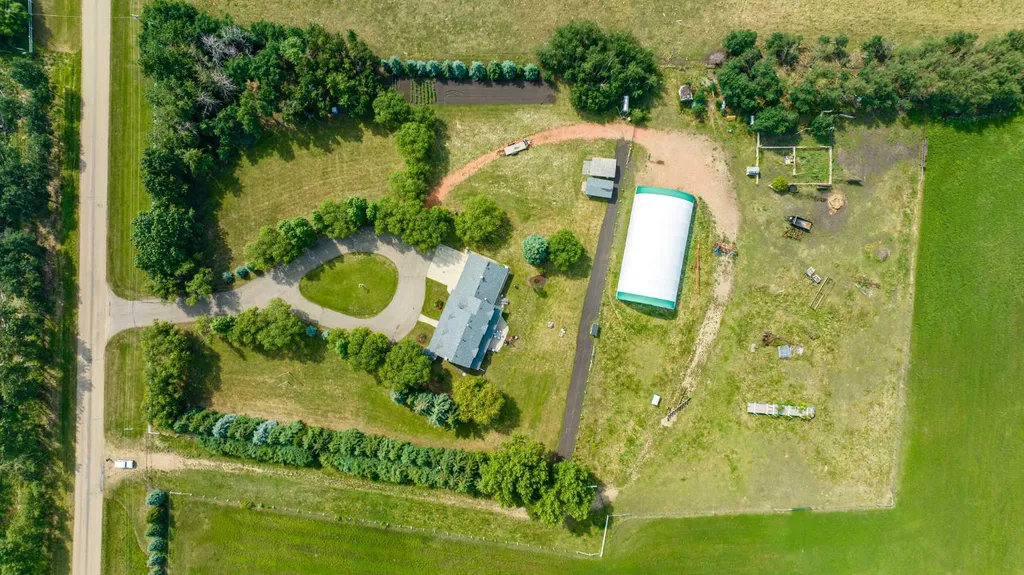 3000 35 Street Ponoka AB T4J 1A7