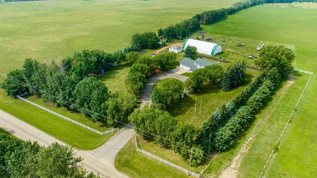 3000 35 Street Ponoka AB T4J 1A7