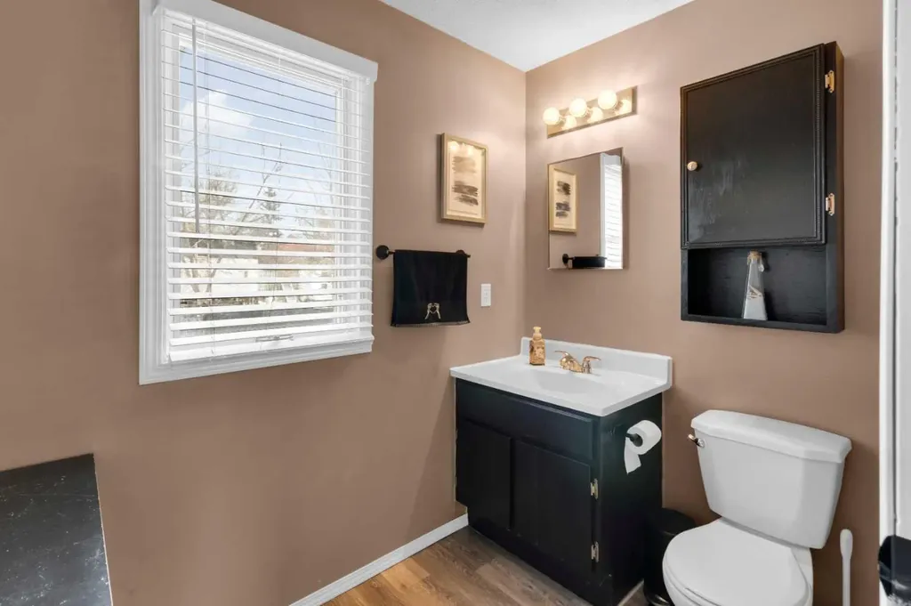 415 Bruce Avenue Carbon AB T0M 0L0
