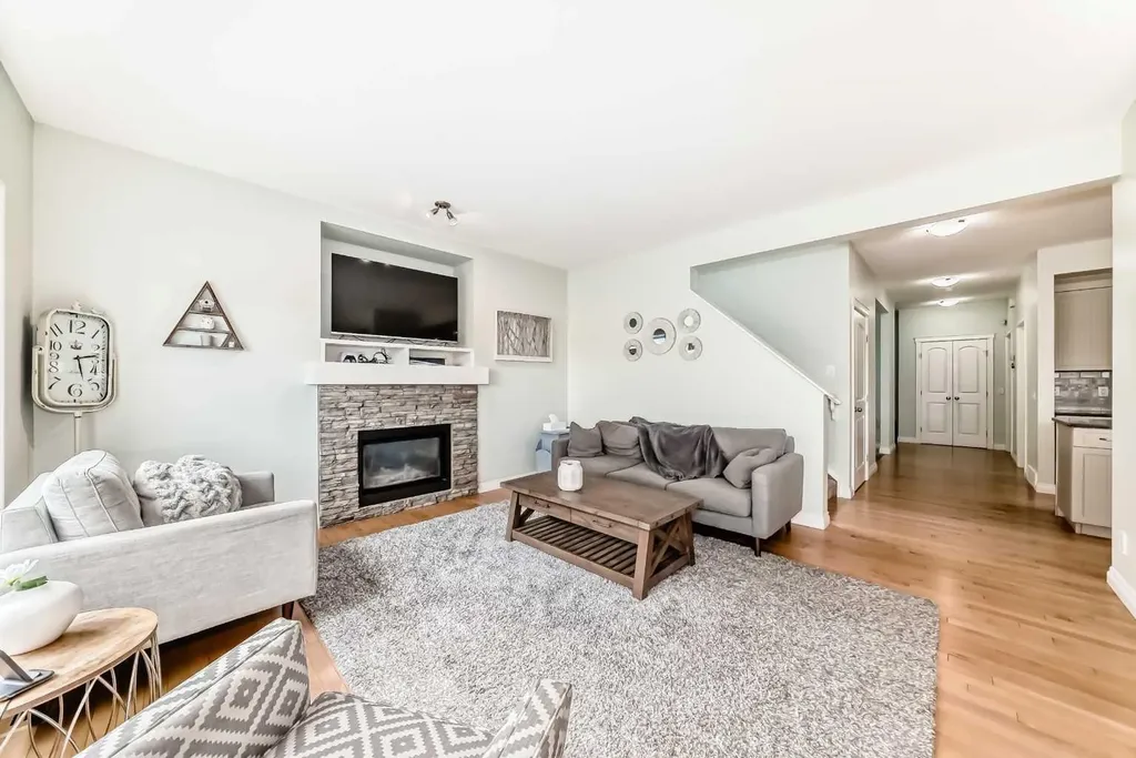 98 Mahogany Way SE Calgary AB T3M 1N5