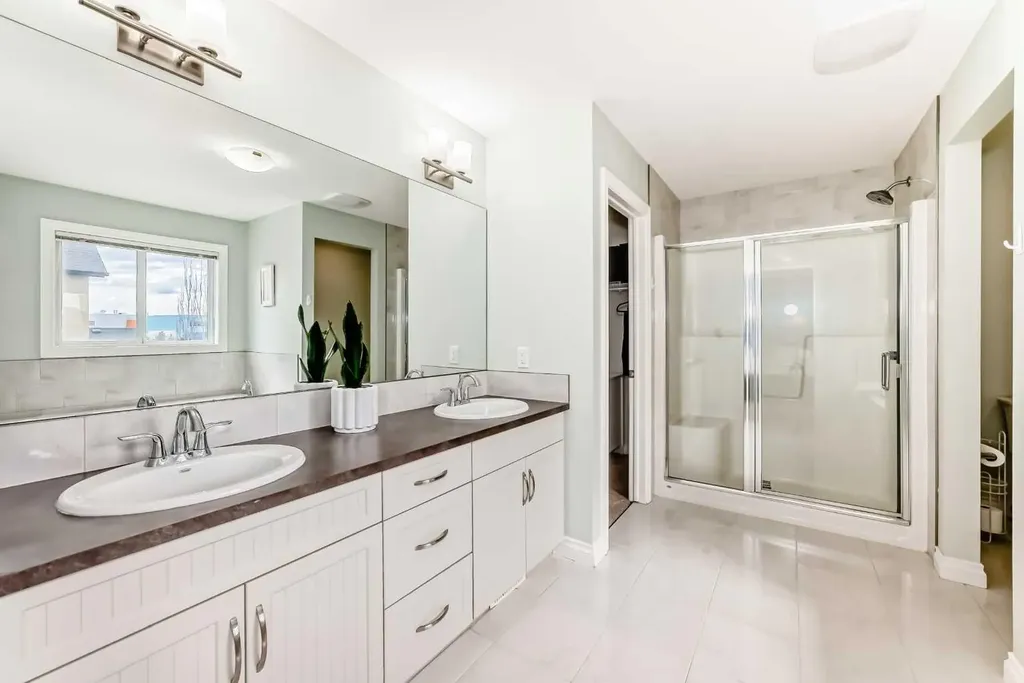 98 Mahogany Way SE Calgary AB T3M 1N5