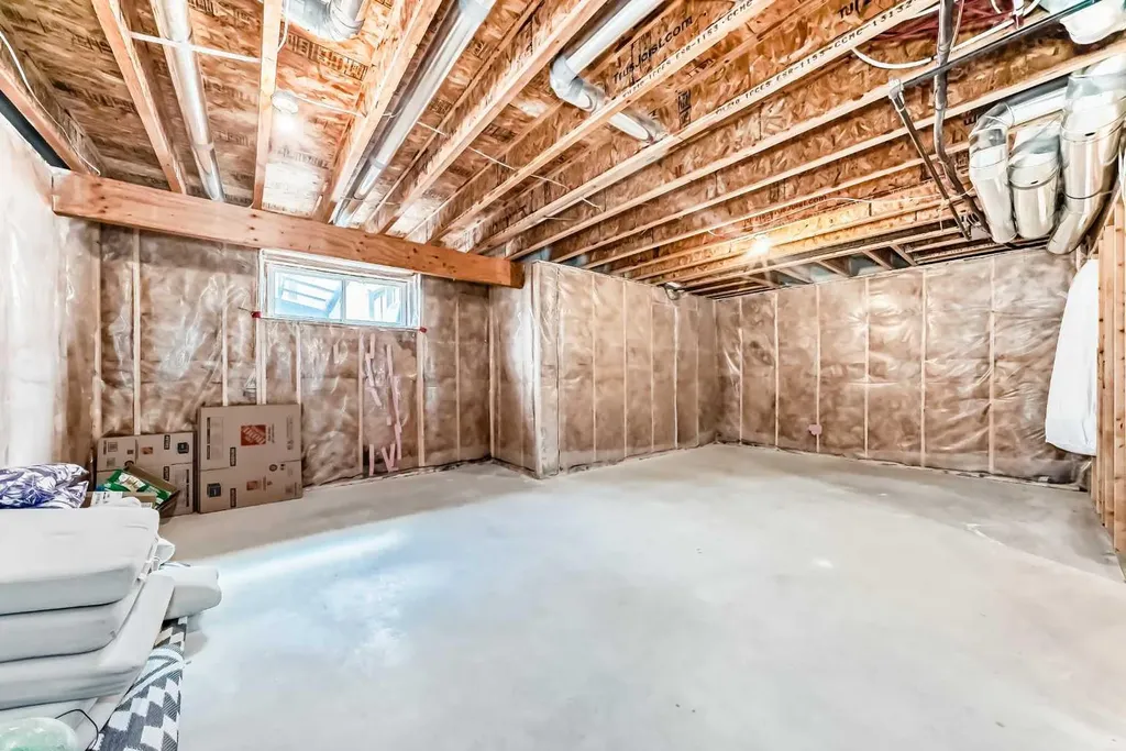 98 Mahogany Way SE Calgary AB T3M 1N5